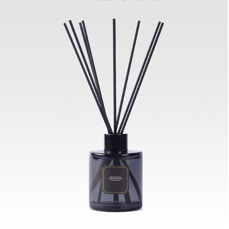 Room freshener supplier wholesale aromatherapy oil reed diffuser with own brand name customized packaging 